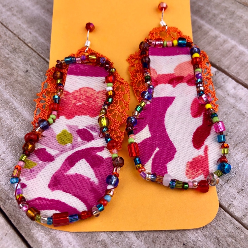 Earrings, Glass Bead Fiber Art Earrings NWT